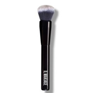 IL MAKIAGE Foundation Blending Brush #100- Black
